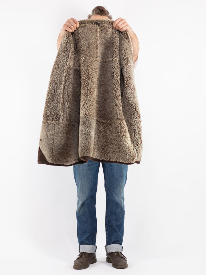 Vintage 90's Men Sheepskin Coat in Brown