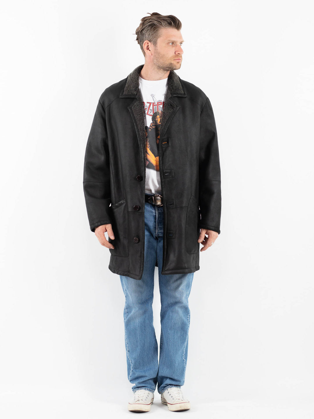 Vintage 90's Men Sheepskin Coat in BlackZ1786