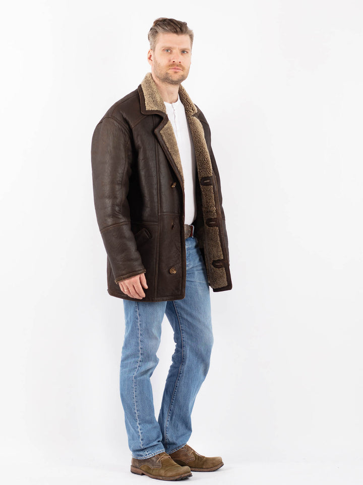 Vintage 90's Men Sheepskin Coat in BrownZ1449