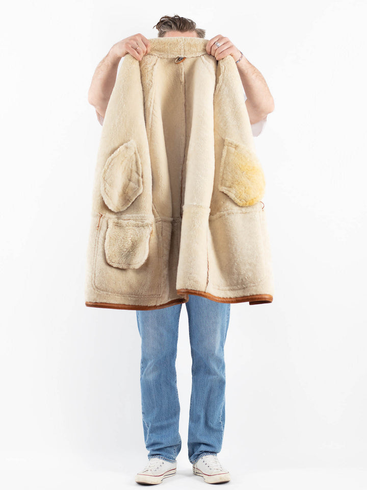 Vintage 90's Men Sheepskin Coat in BrownZ1790