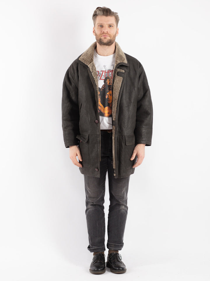 Vintage 90's Men Sheepskin in Black