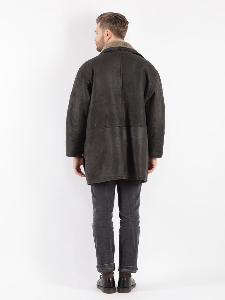 Vintage 90's Men Sheepskin in Black