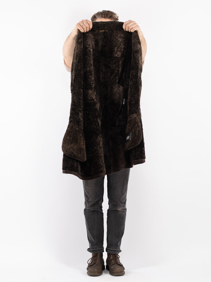Vintage 90's Men Sheepskin Coat in Brown