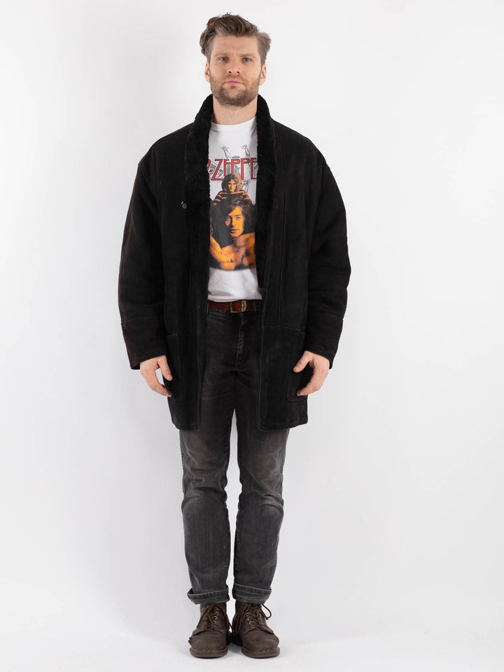Vintage 90's Men Sheepskin Coat in BlackZ564