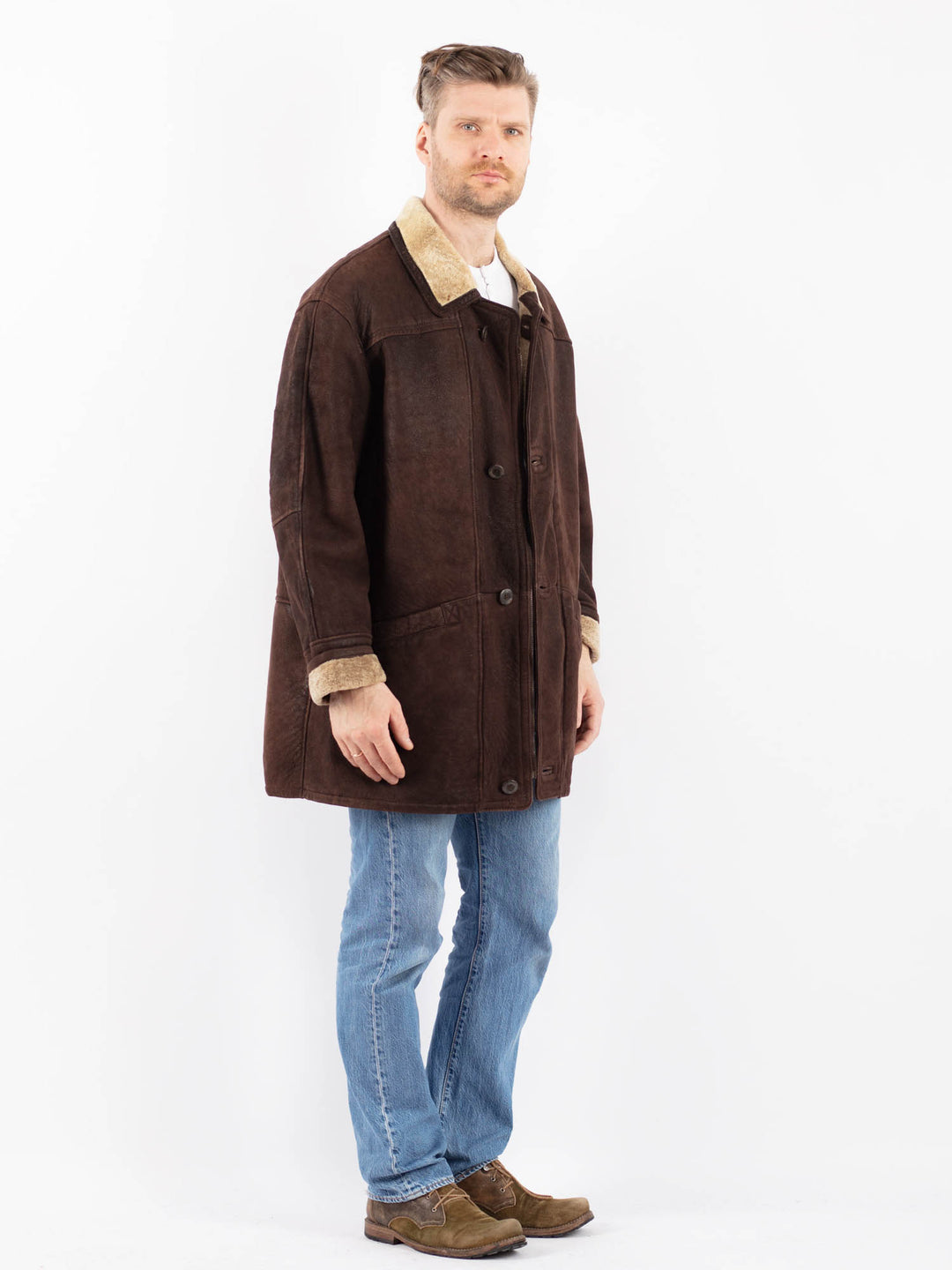 Vintage 90's Men Sheepskin Coat in BrownZ1454