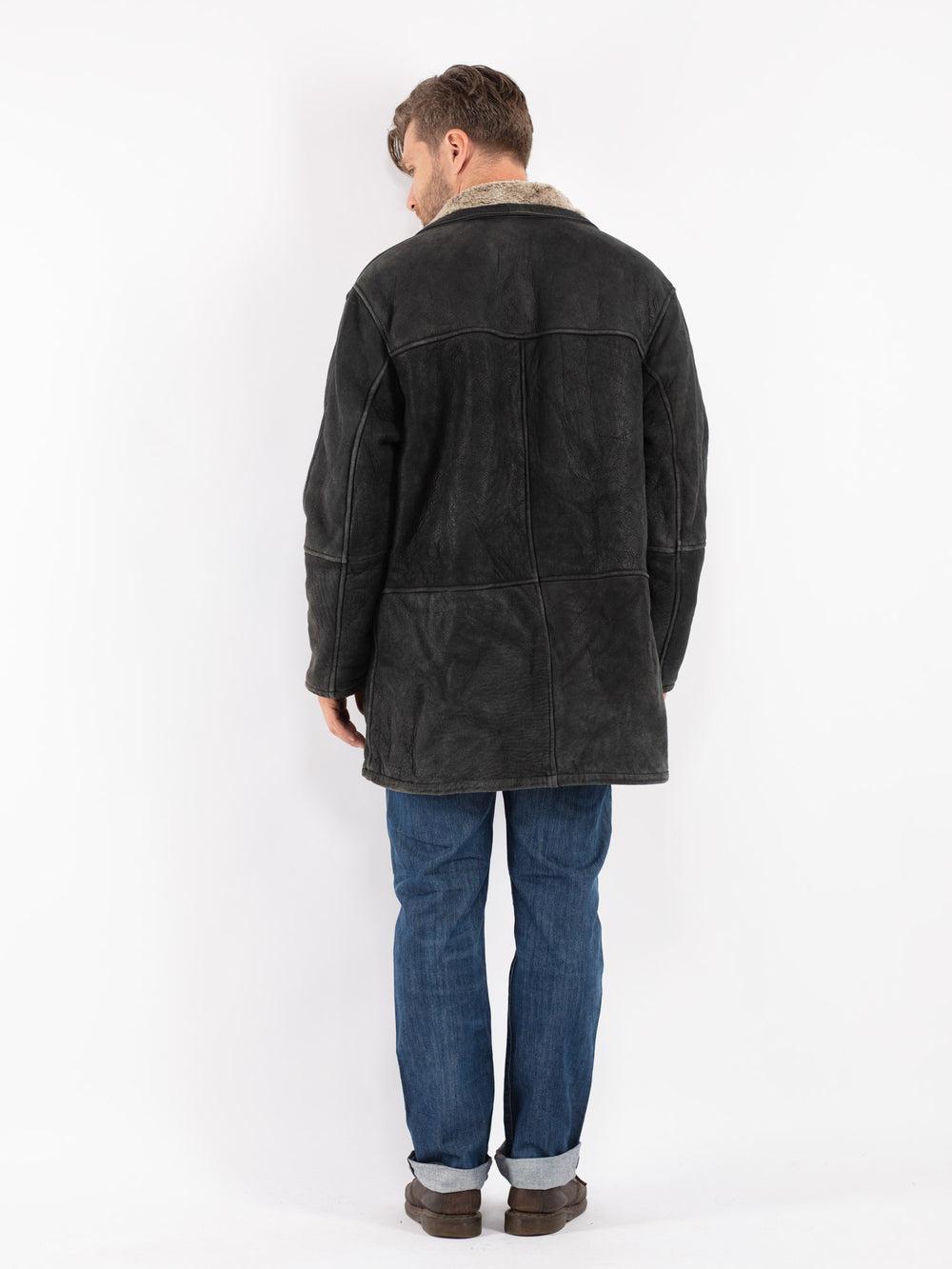 Vintage Men Sheepskin Coat in Black