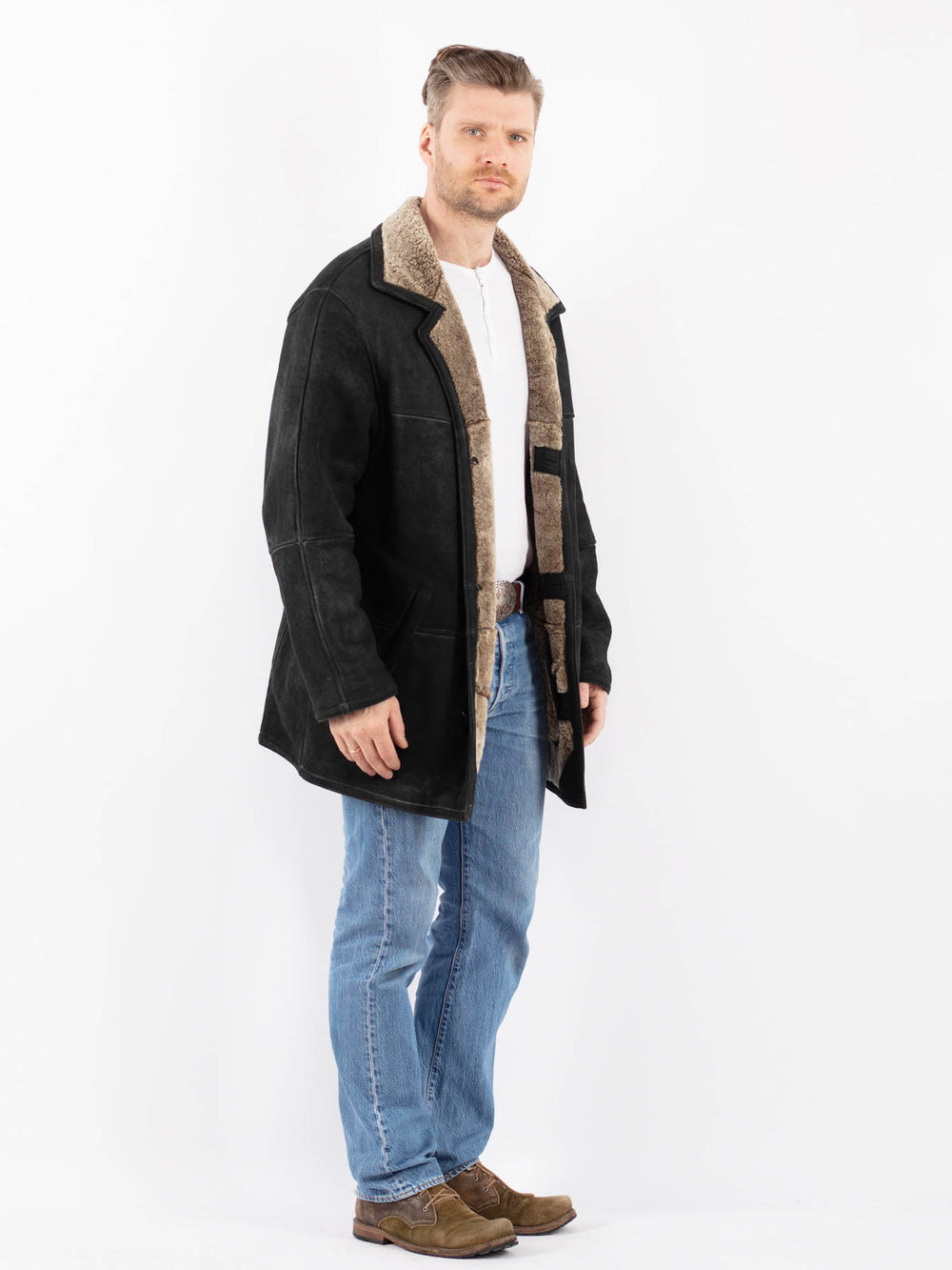Vintage 90's Men Sheepskin Coat in BlackZ1456