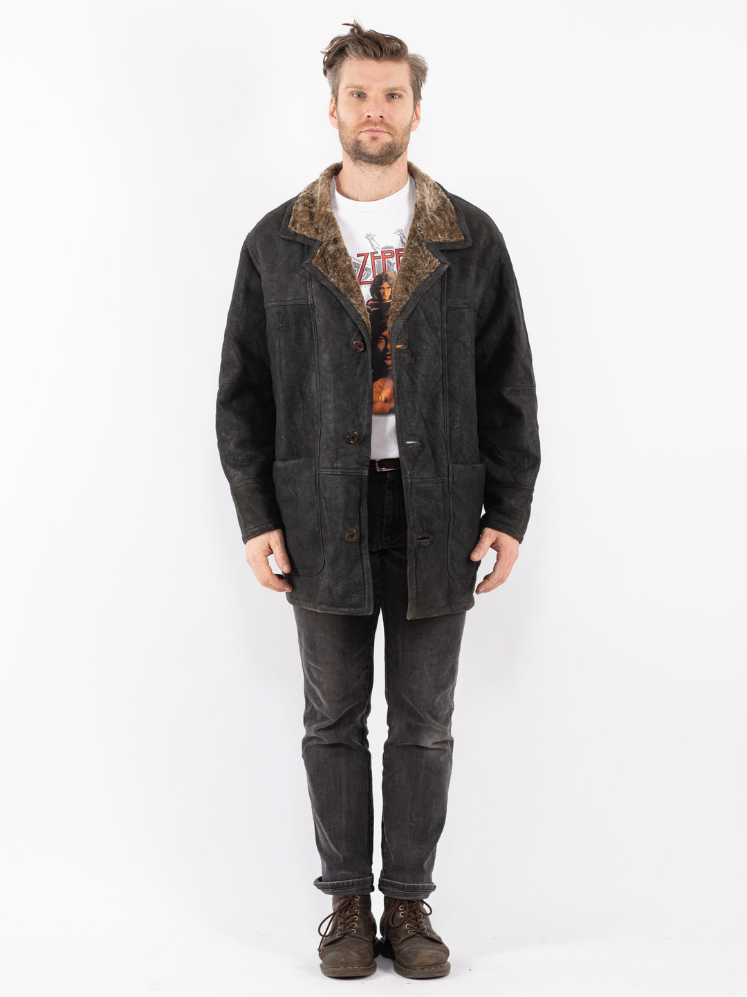 Vintage 90's Men Sheepskin Coat in Black
