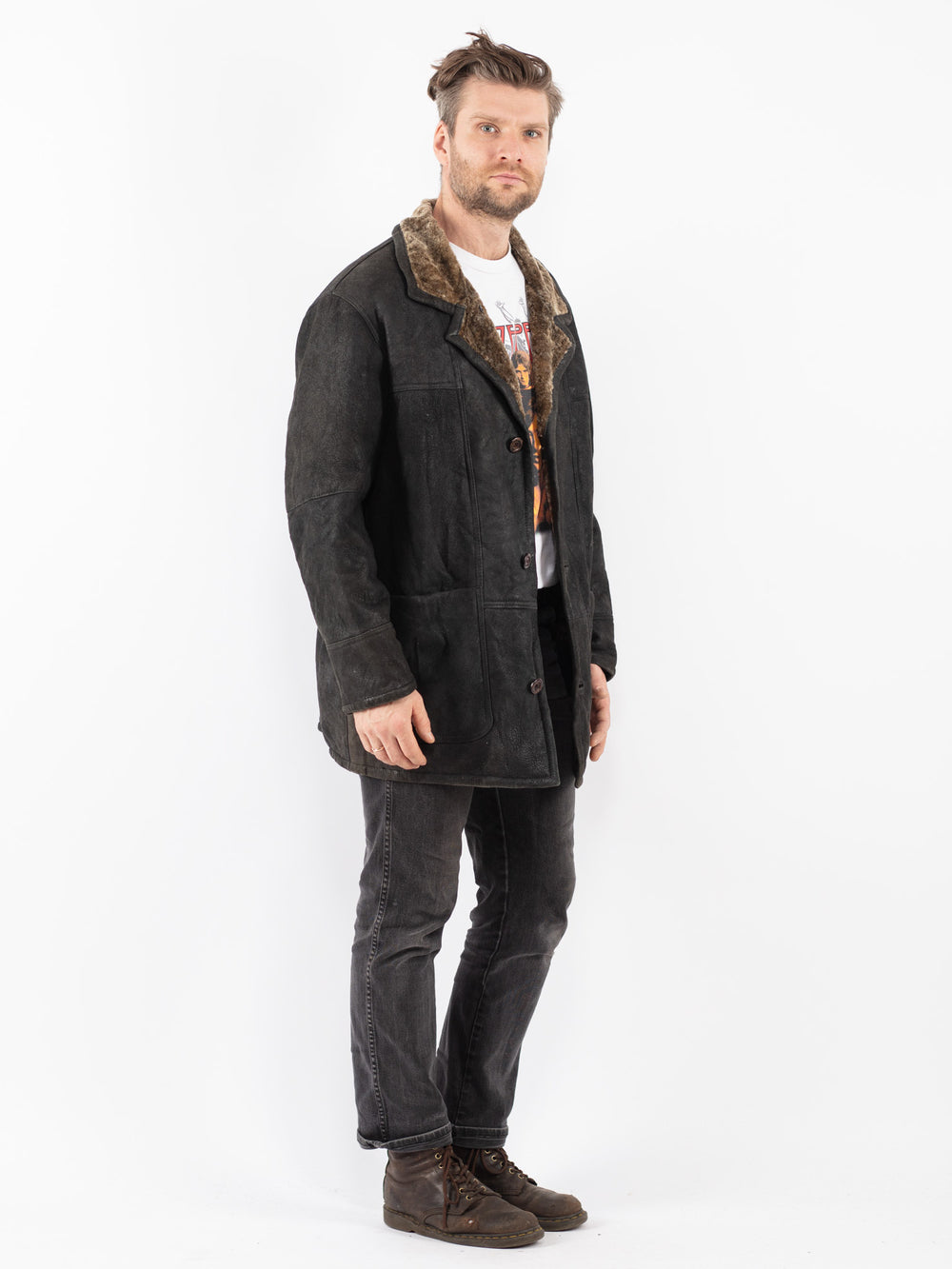 Vintage 90's Men Sheepskin Coat in Black