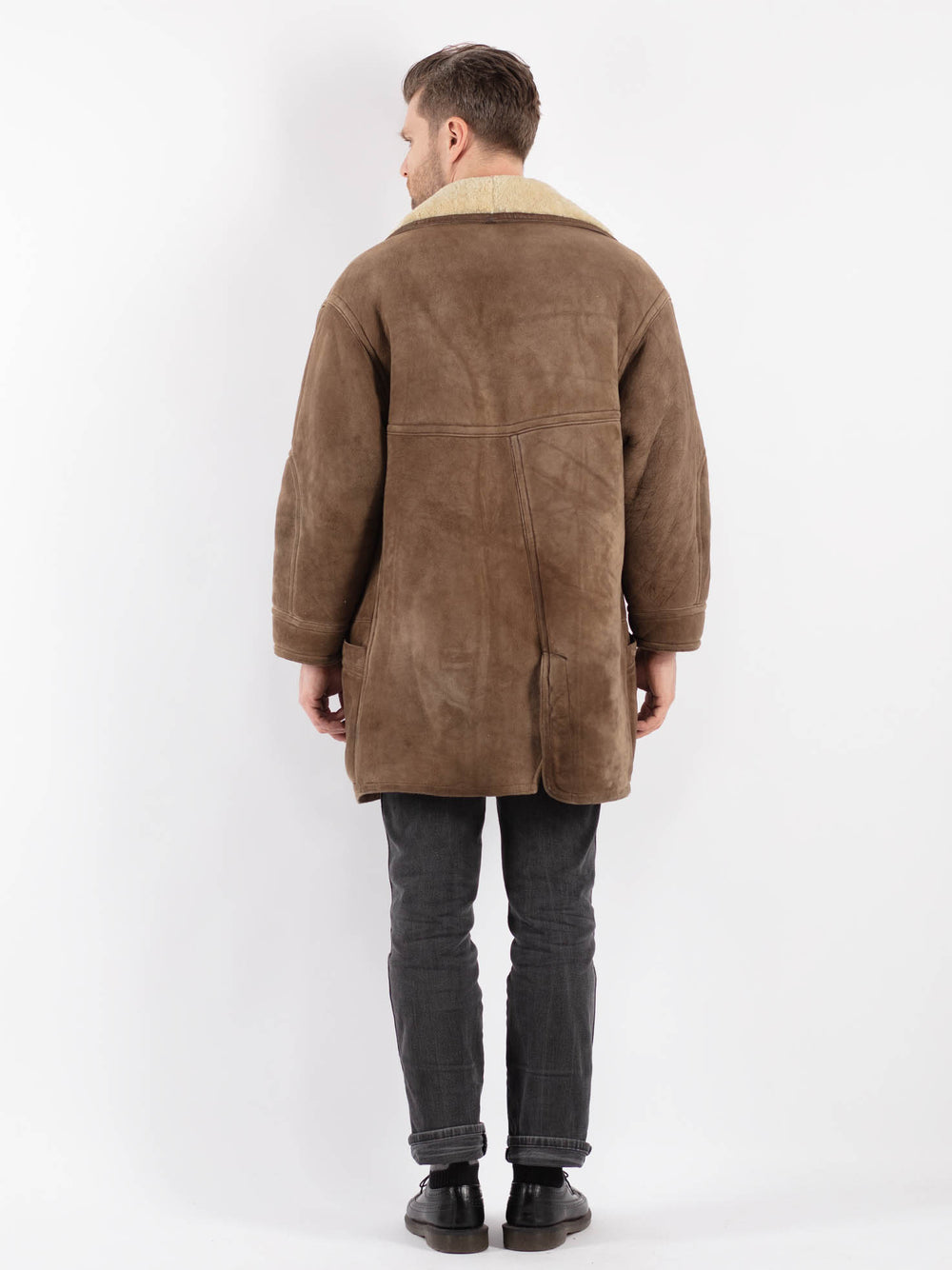 Vintage 90's Men Sheepskin Coat in Brown