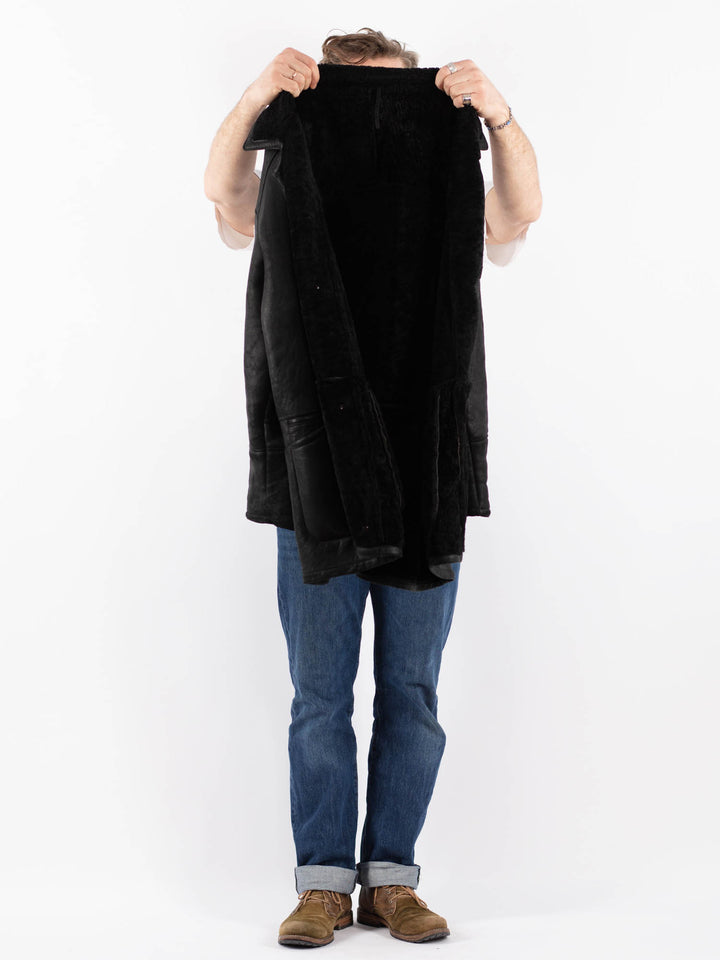Vintage 90's Men Sheepskin Coat in BlackZ1567