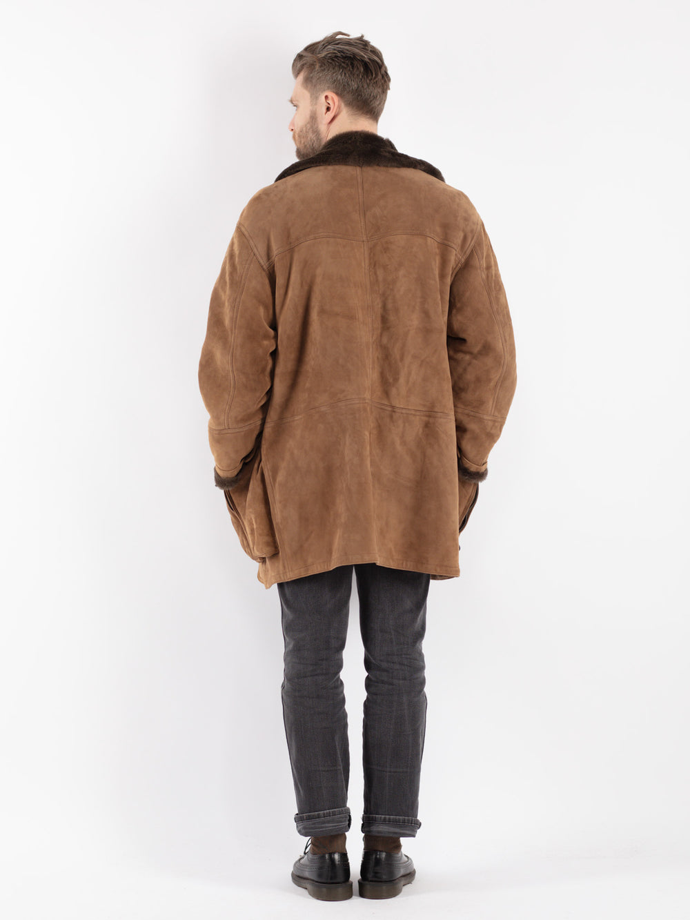 Vintage 90's Men Sheepskin Coat in Beige