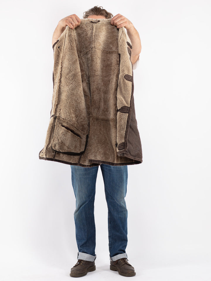Vintage 90's Men Sheepskin Coat in Brown