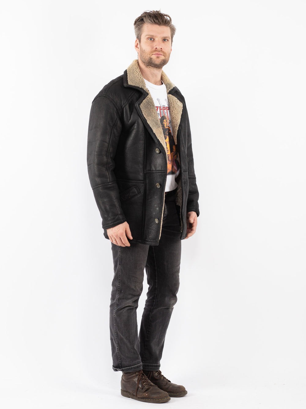 Vintage 90's Men Sheepskin Coat in Black