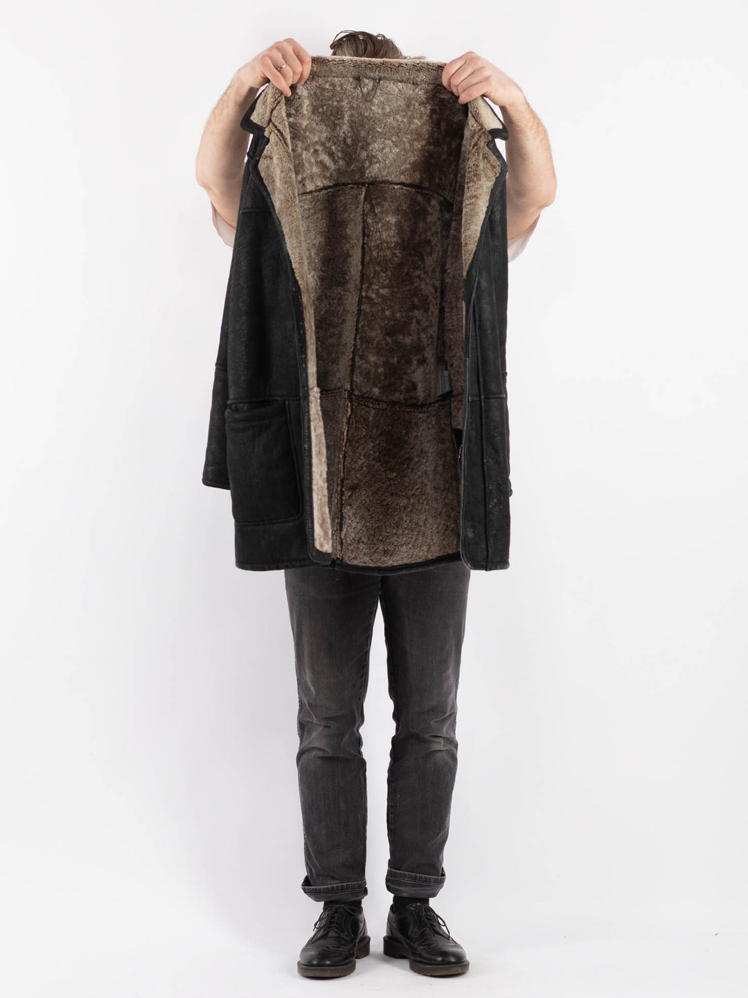 Vintage 90's Men Sheepskin Coat in Black