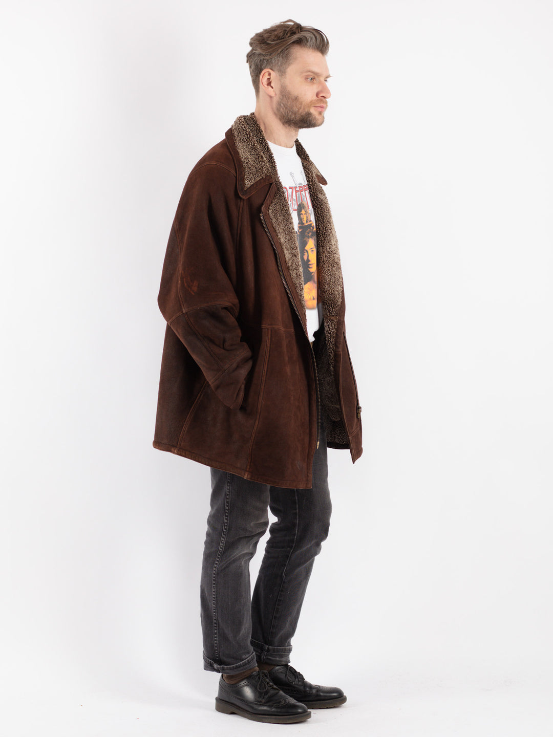 Vintage 90's Men Sheepskin Coat in Brown