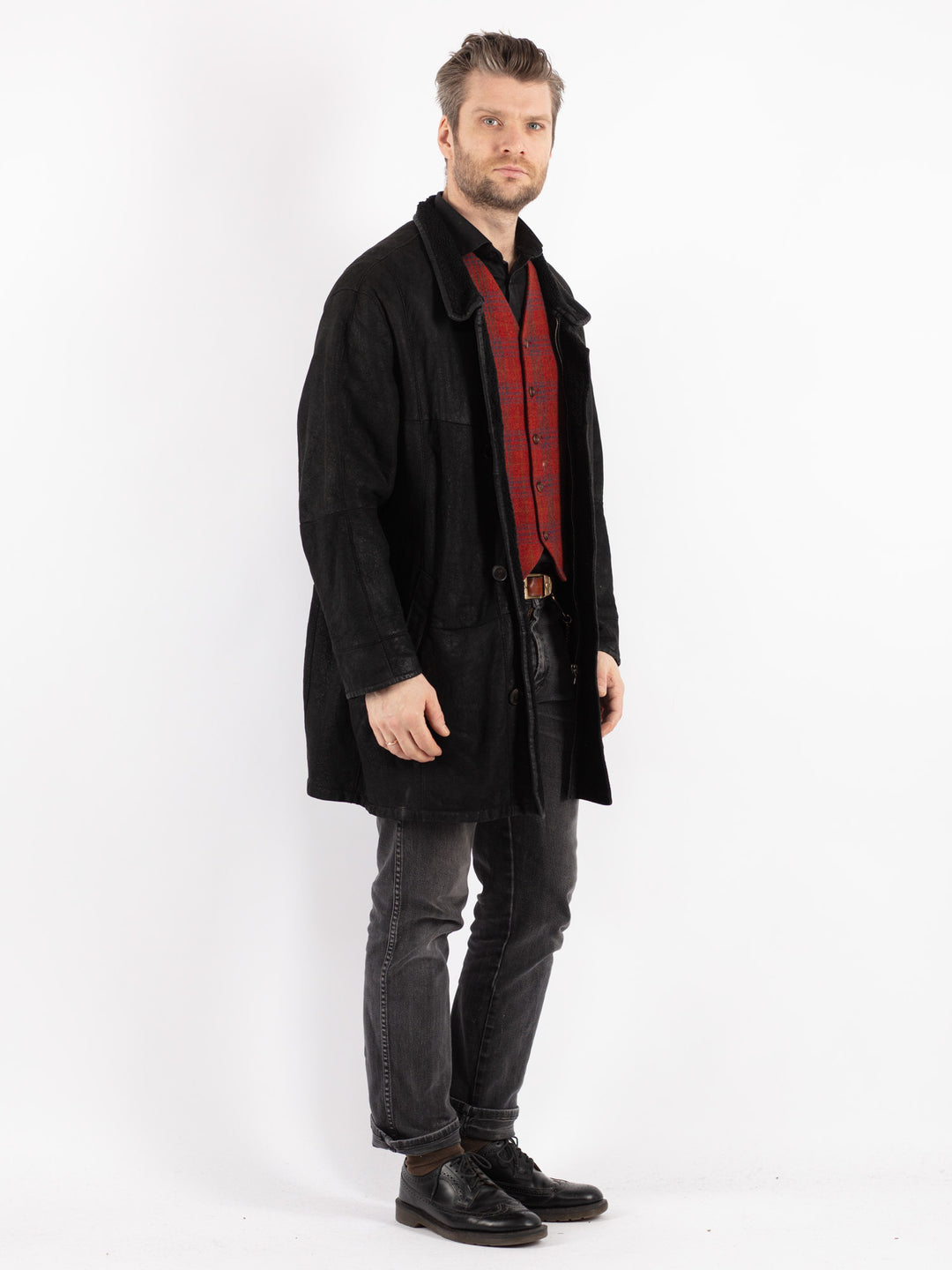 Vintage 90's Men Sheepskin Coat in Black