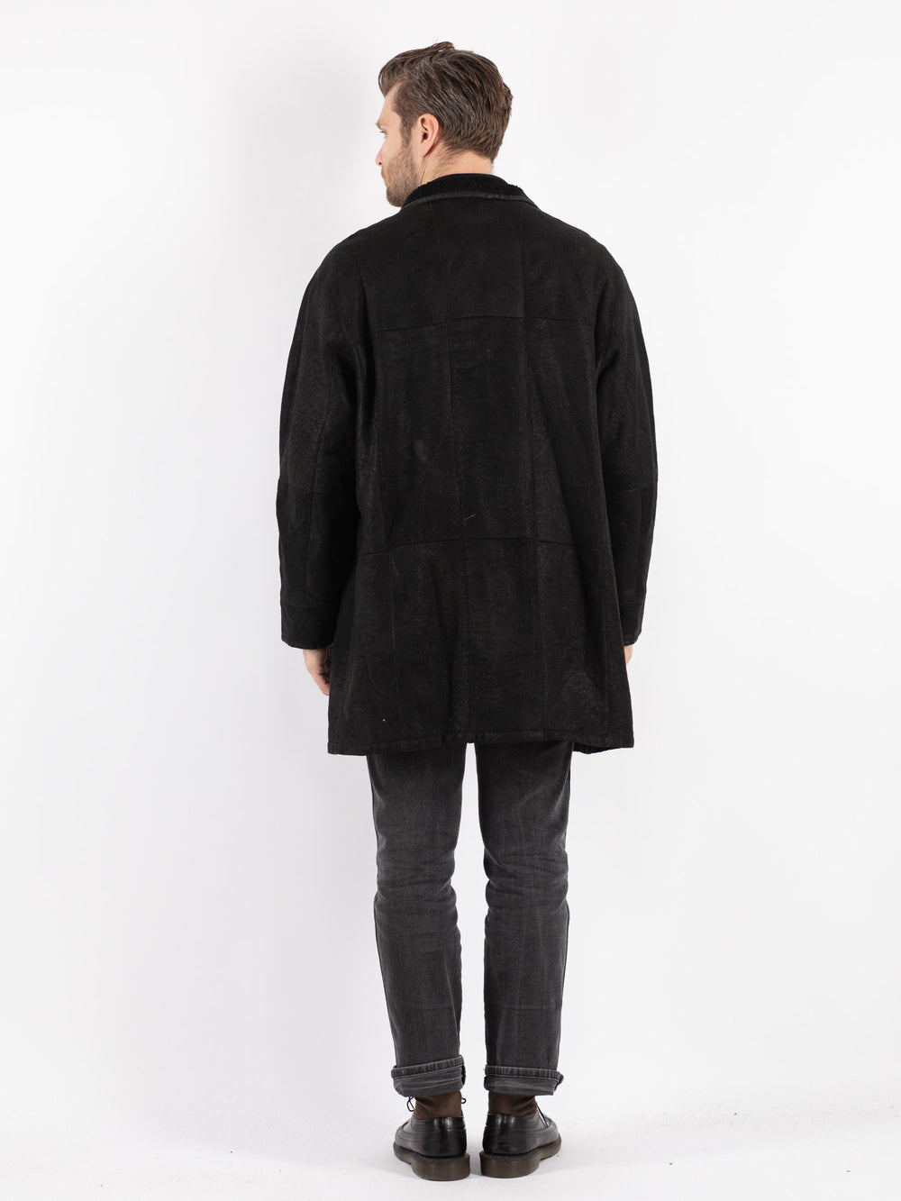 Vintage 90's Men Sheepskin Coat in Black