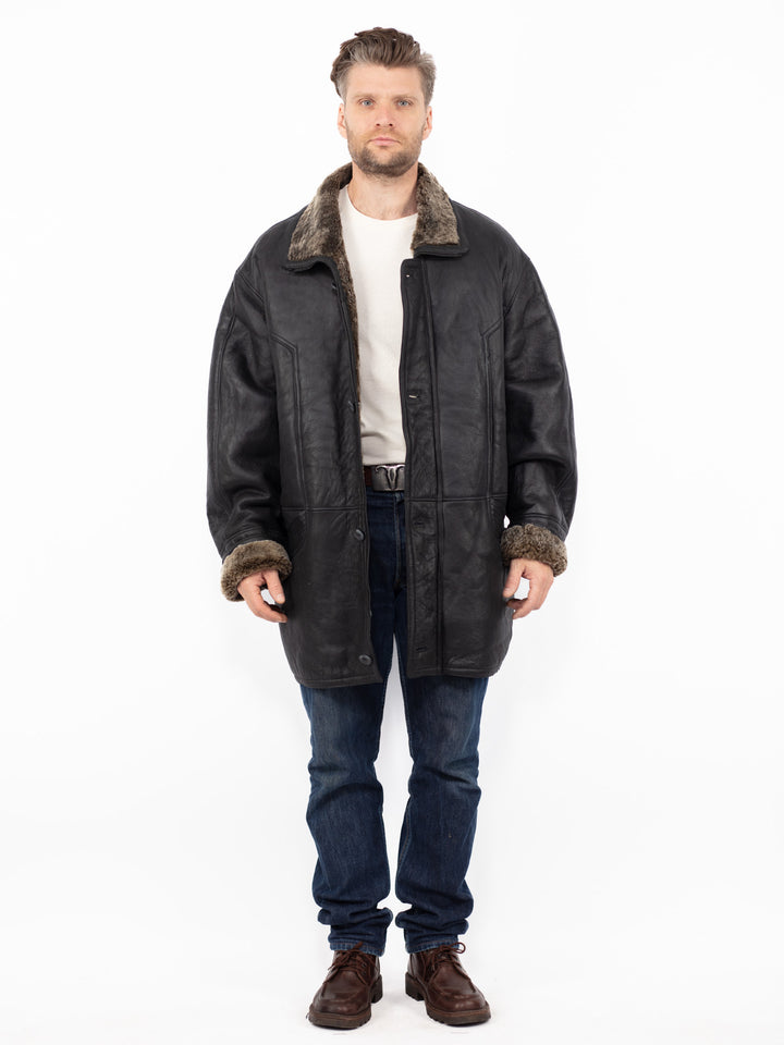 Vintage 90's Men Oversized Sheepskin Coat in Black