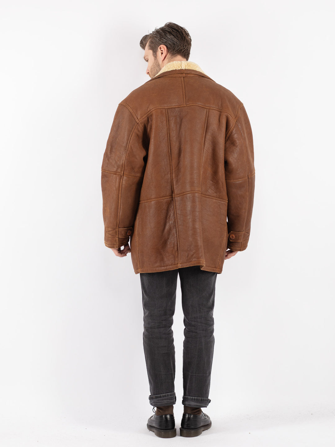 Vintage 90's Men Sheepskin Coat in Brown