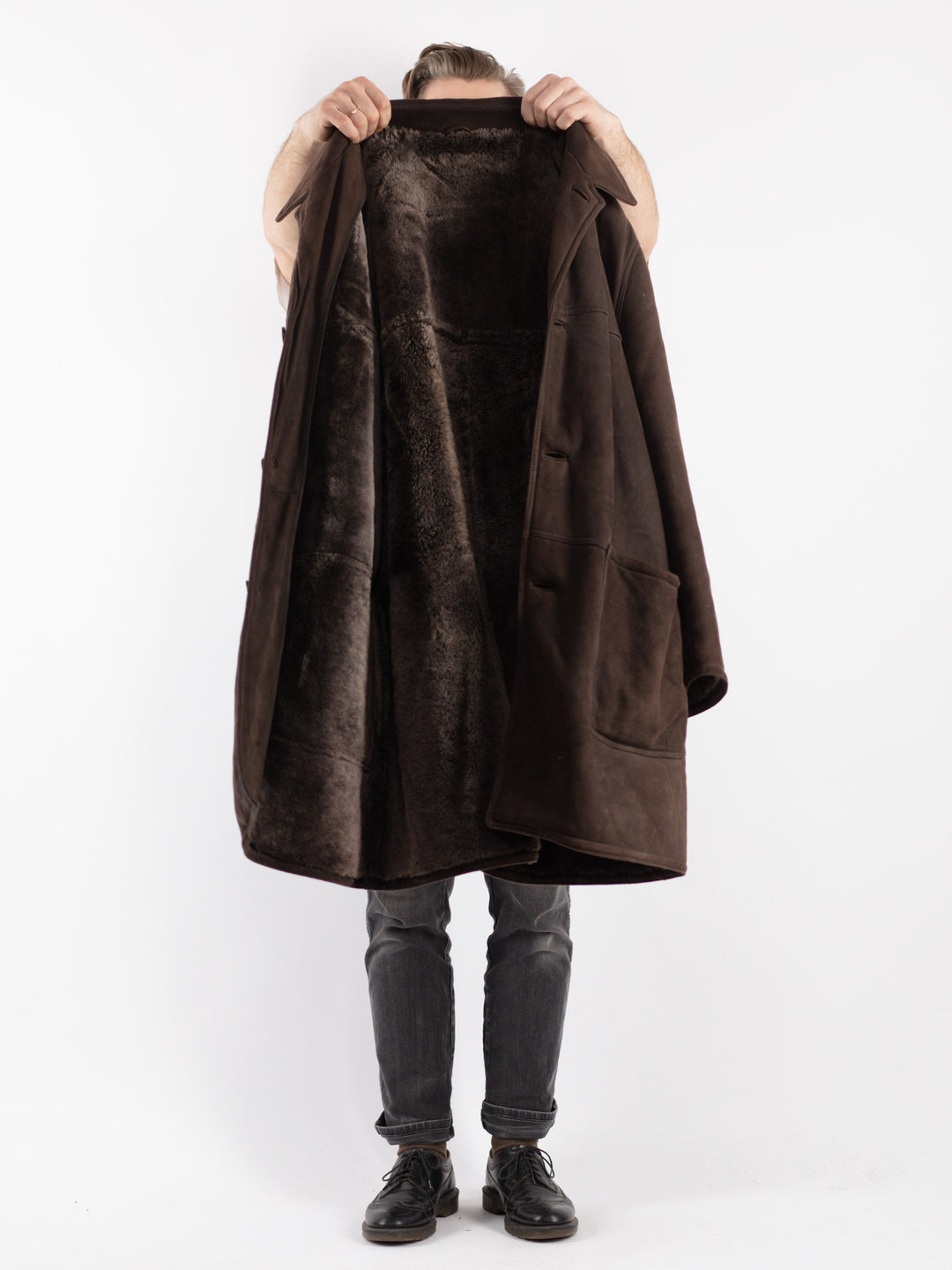 Vintage 90's Men Sheepskin Coat in Brown
