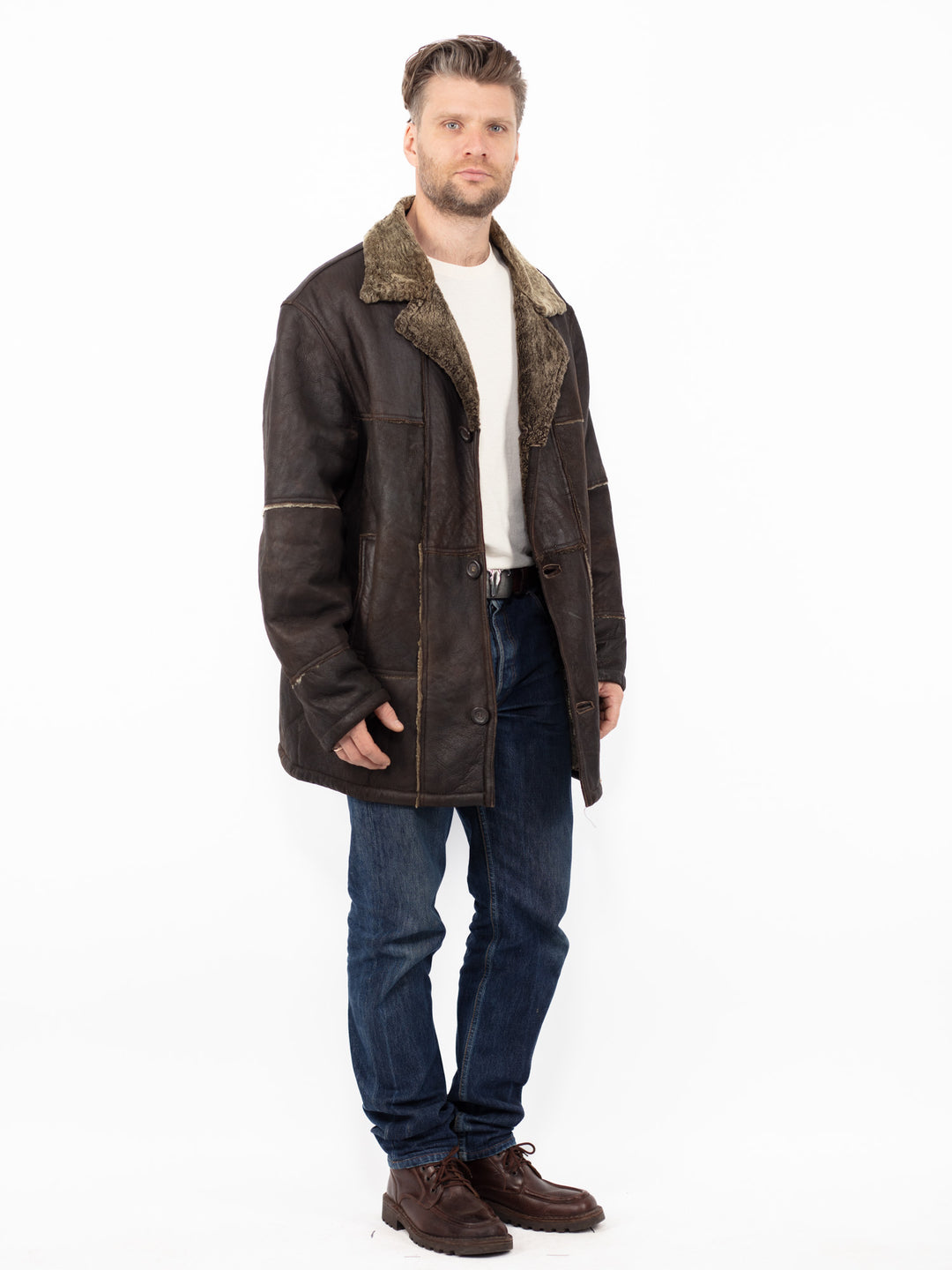 Vintage 90's Men Sheepskin Coat in Brown