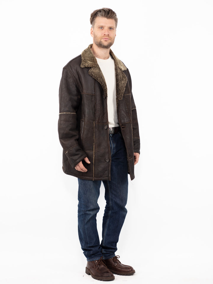 Vintage 90's Men Sheepskin Coat in Brown