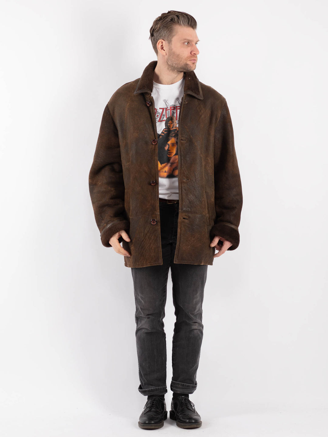 Vintage 90's Men Sheepskin Coat in Brown