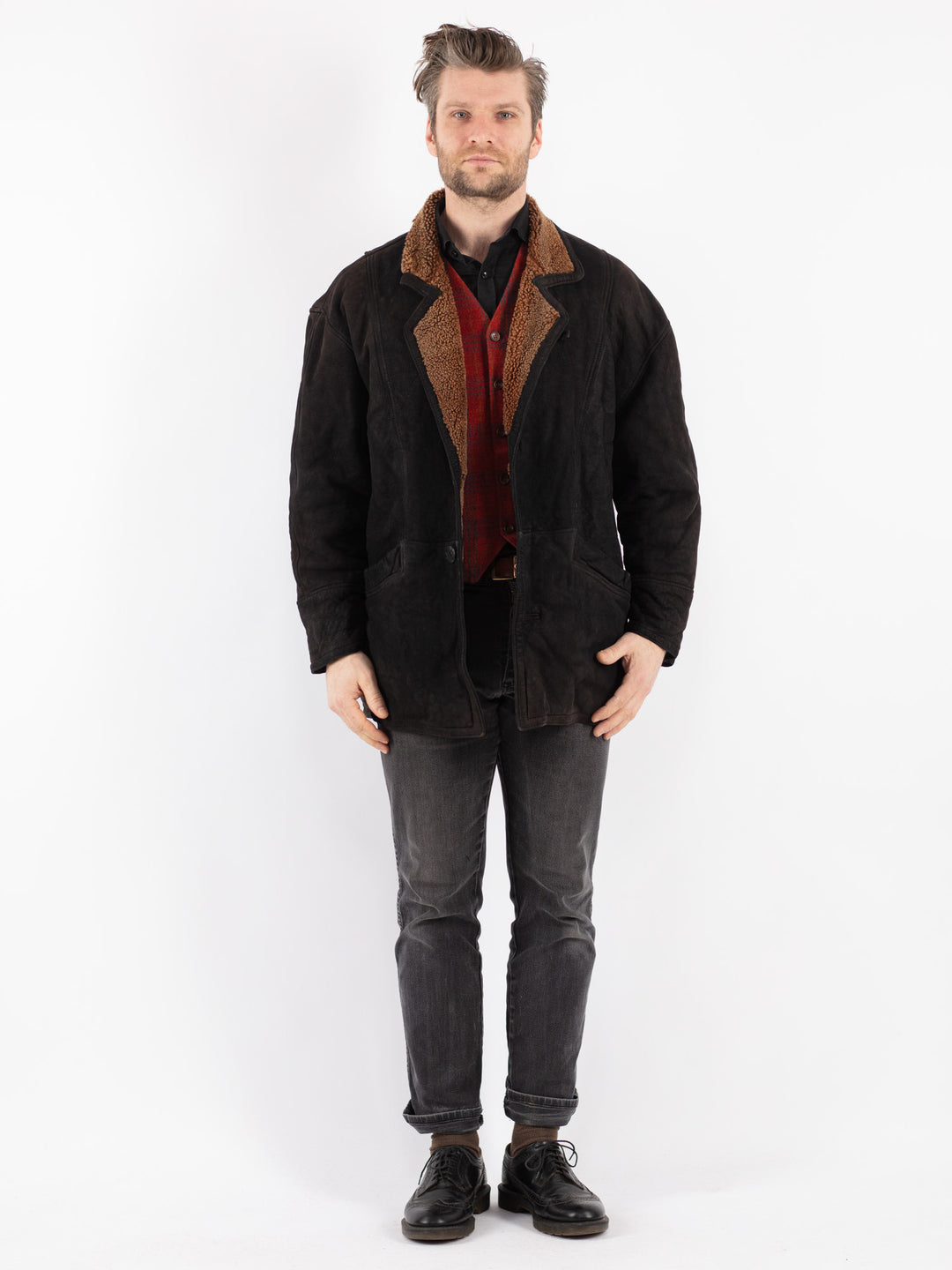 Vintage 90's Men Sheepskin Coat in BlackZ252