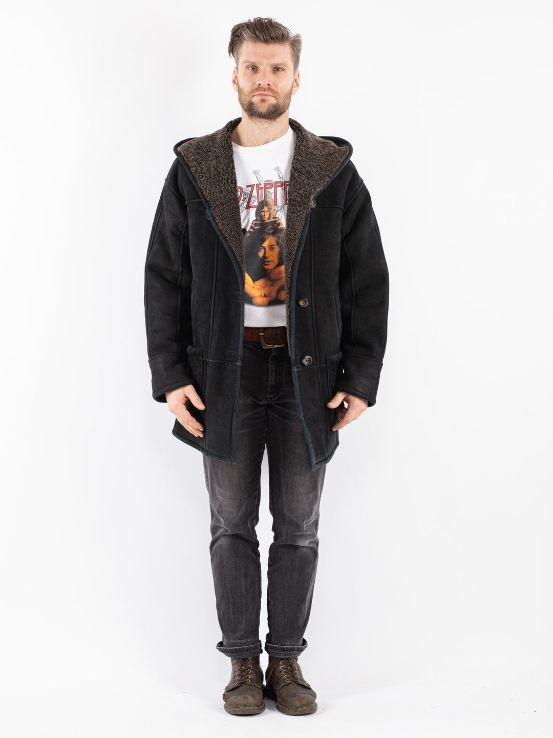 Vintage 90's Men Sheepskin Coat in Black