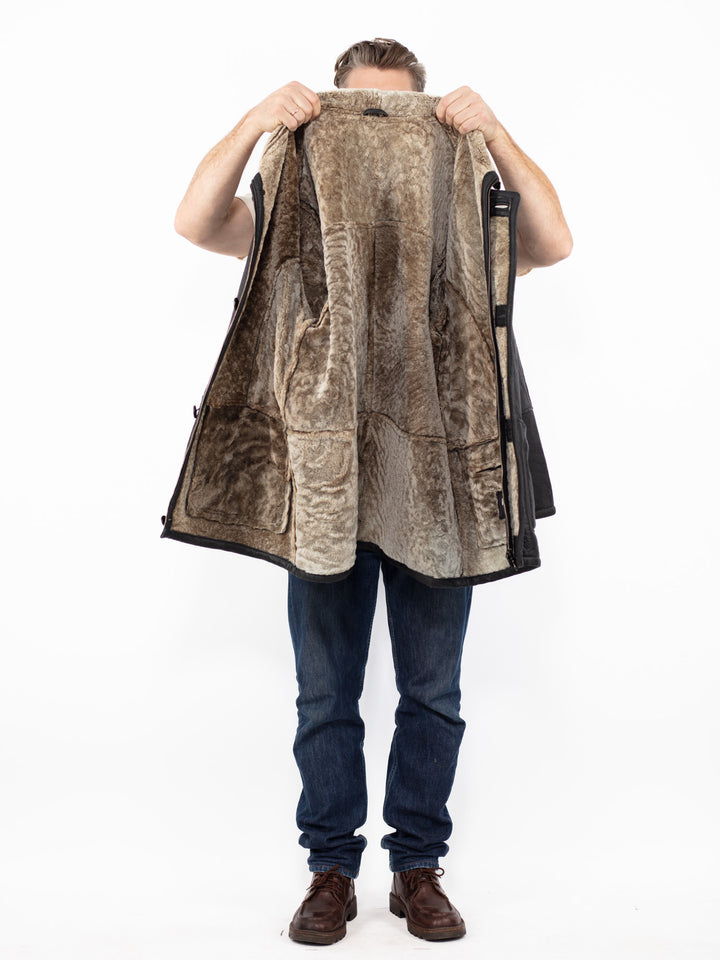 Vintage 90's Men Sheepskin Leather Coat in Black