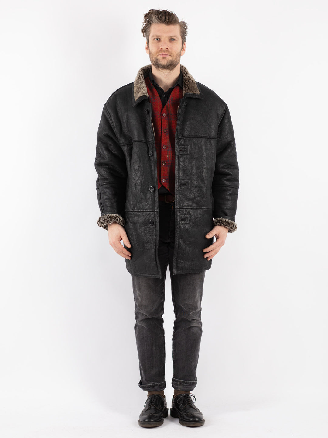 Vintage 90's Men Sheepskin Coat in Black