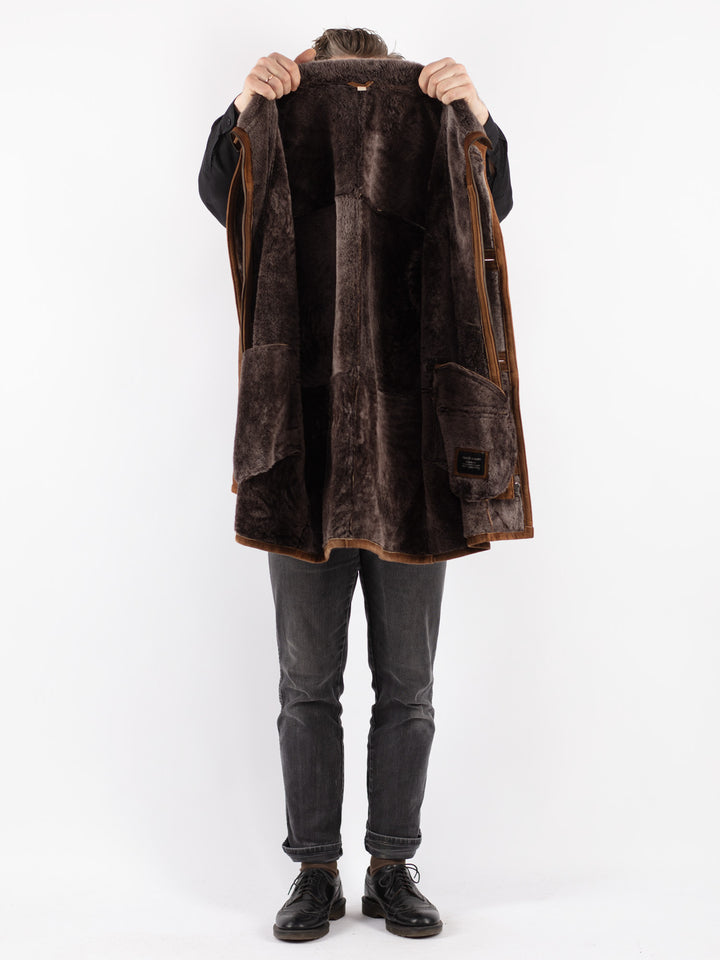Vintage 90's Men Sheepskin Coat in Brown
