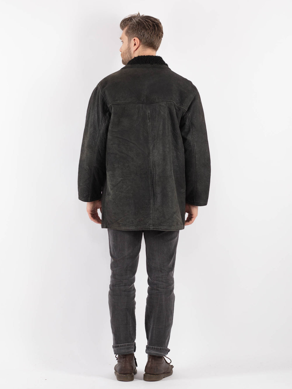 Vintage 90's Men Sheepskin in BlackZ597