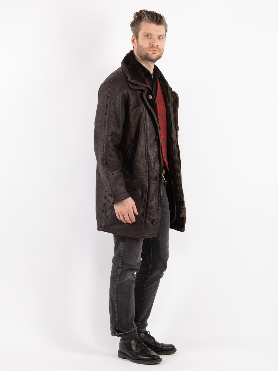 Vintage 00's Men Sheepskin Coat in BrownZ259