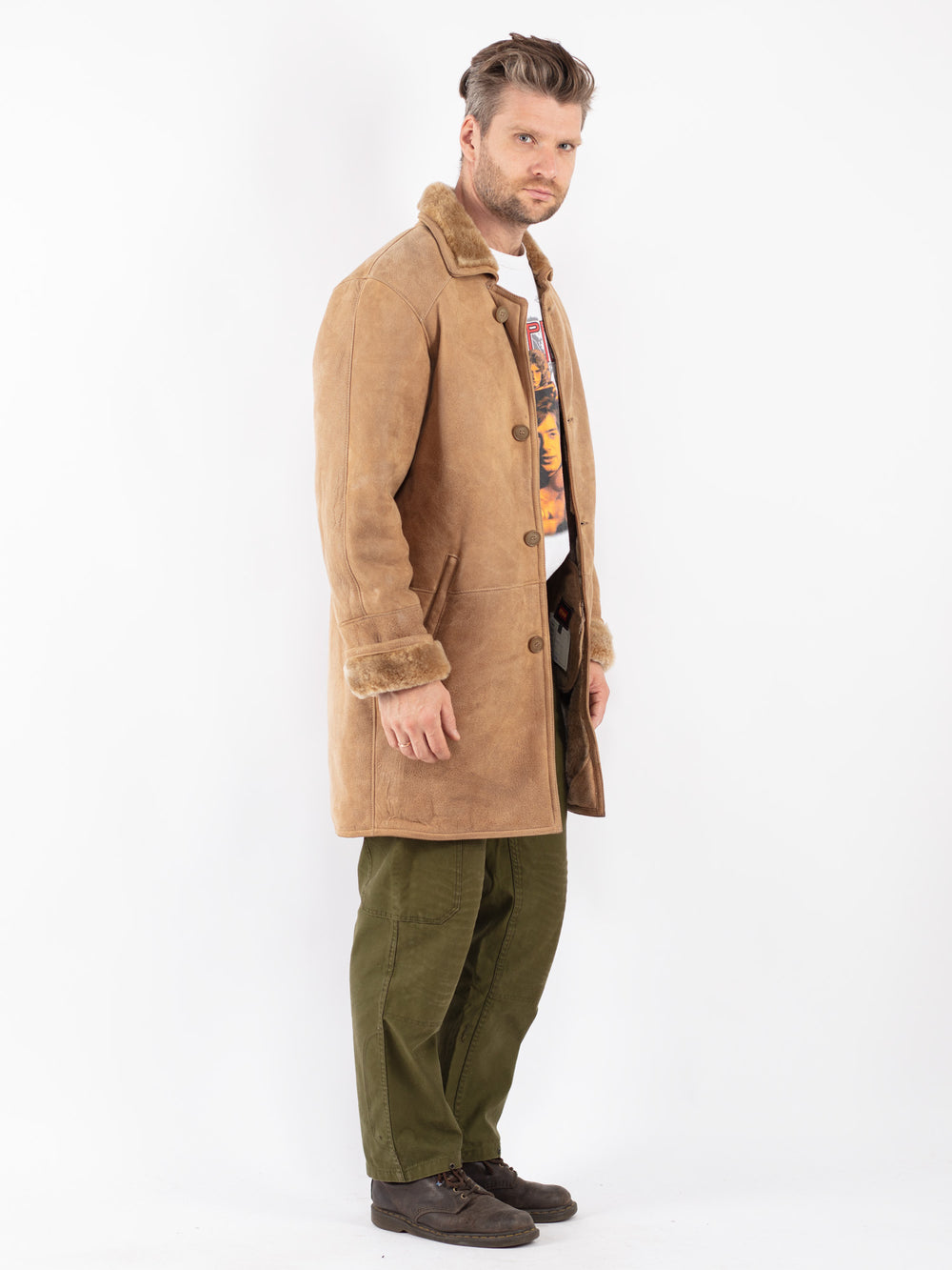 Vintage Men Sheepskin Coat in Beige