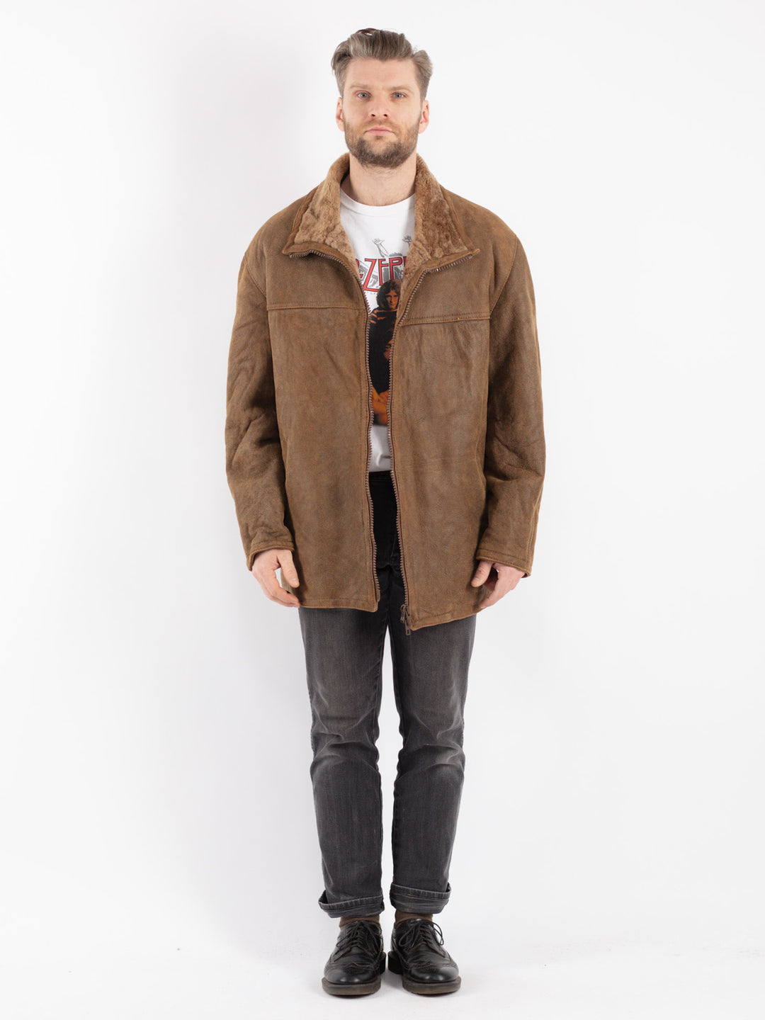 Vintage 90's Men Sheepskin Coat in Brown