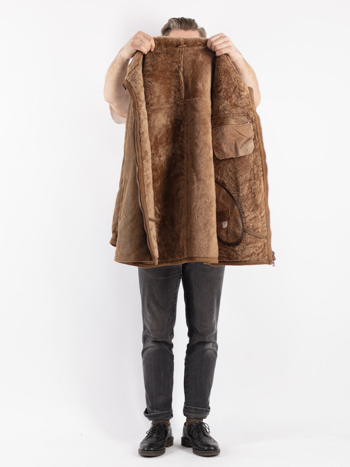 Vintage 90's Men Sheepskin Coat in Brown