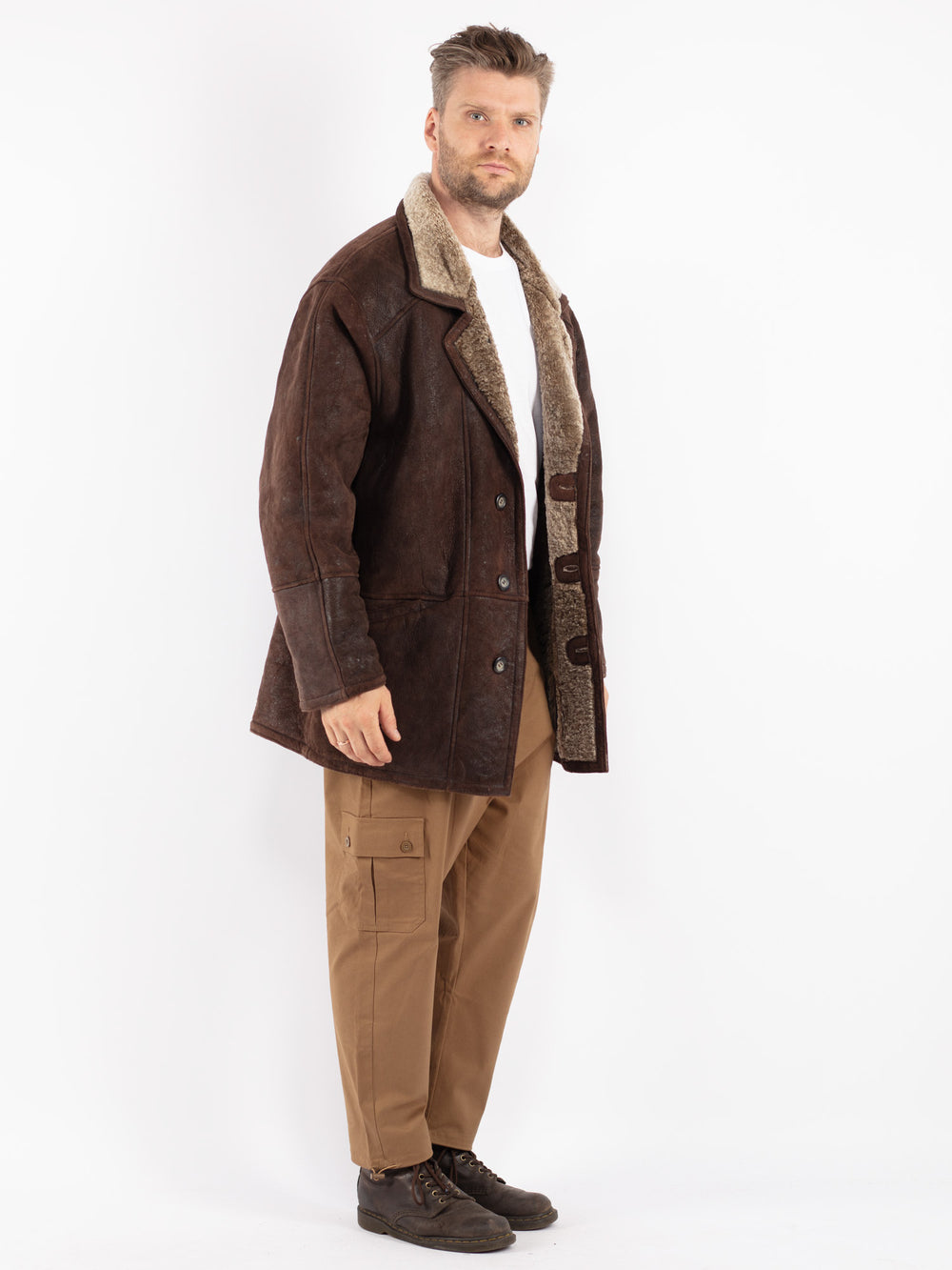 Vintage 90's Men Sheepskin Coat in Brown