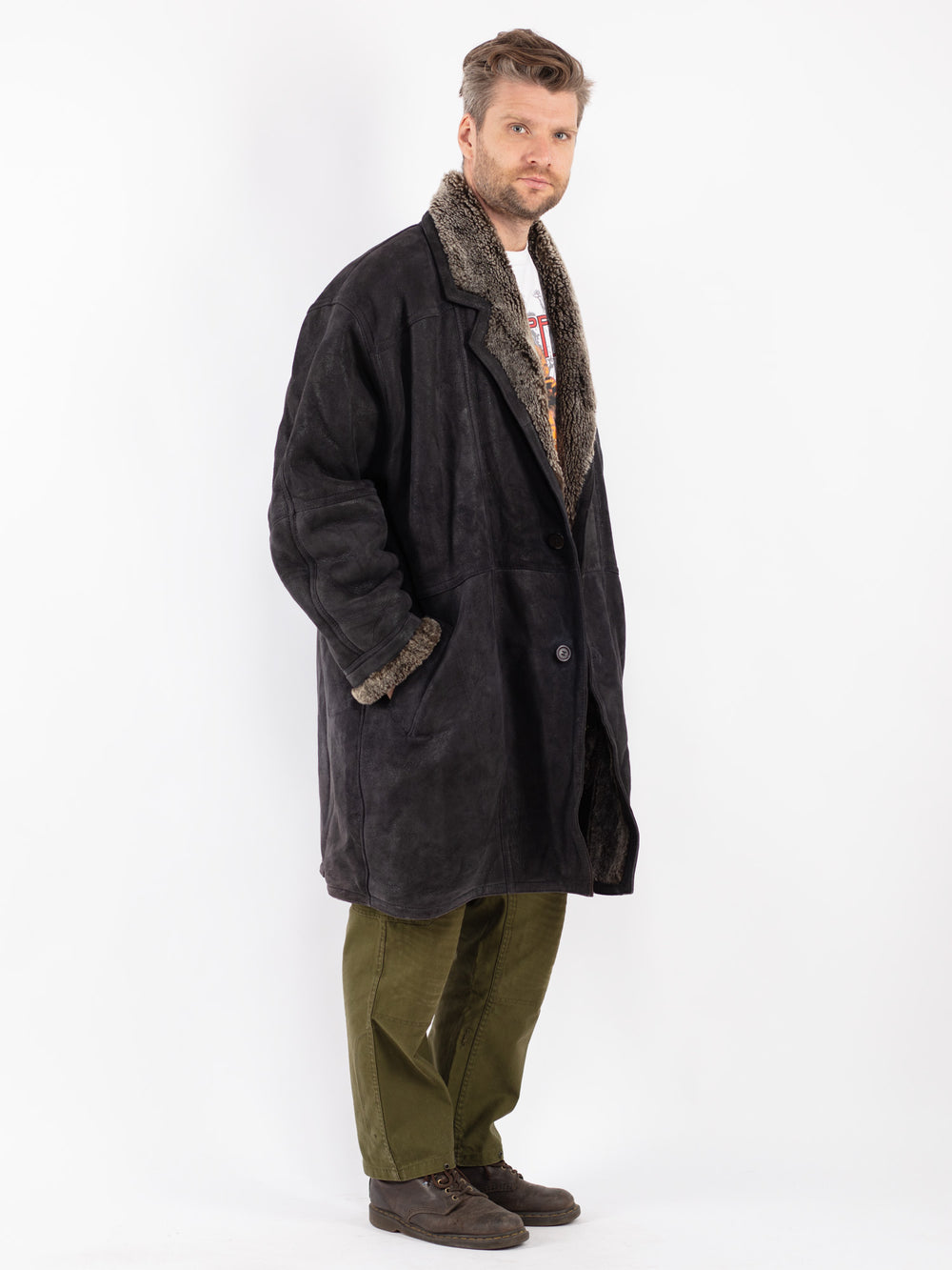 Vintage Men Sheepskin Coat in Black