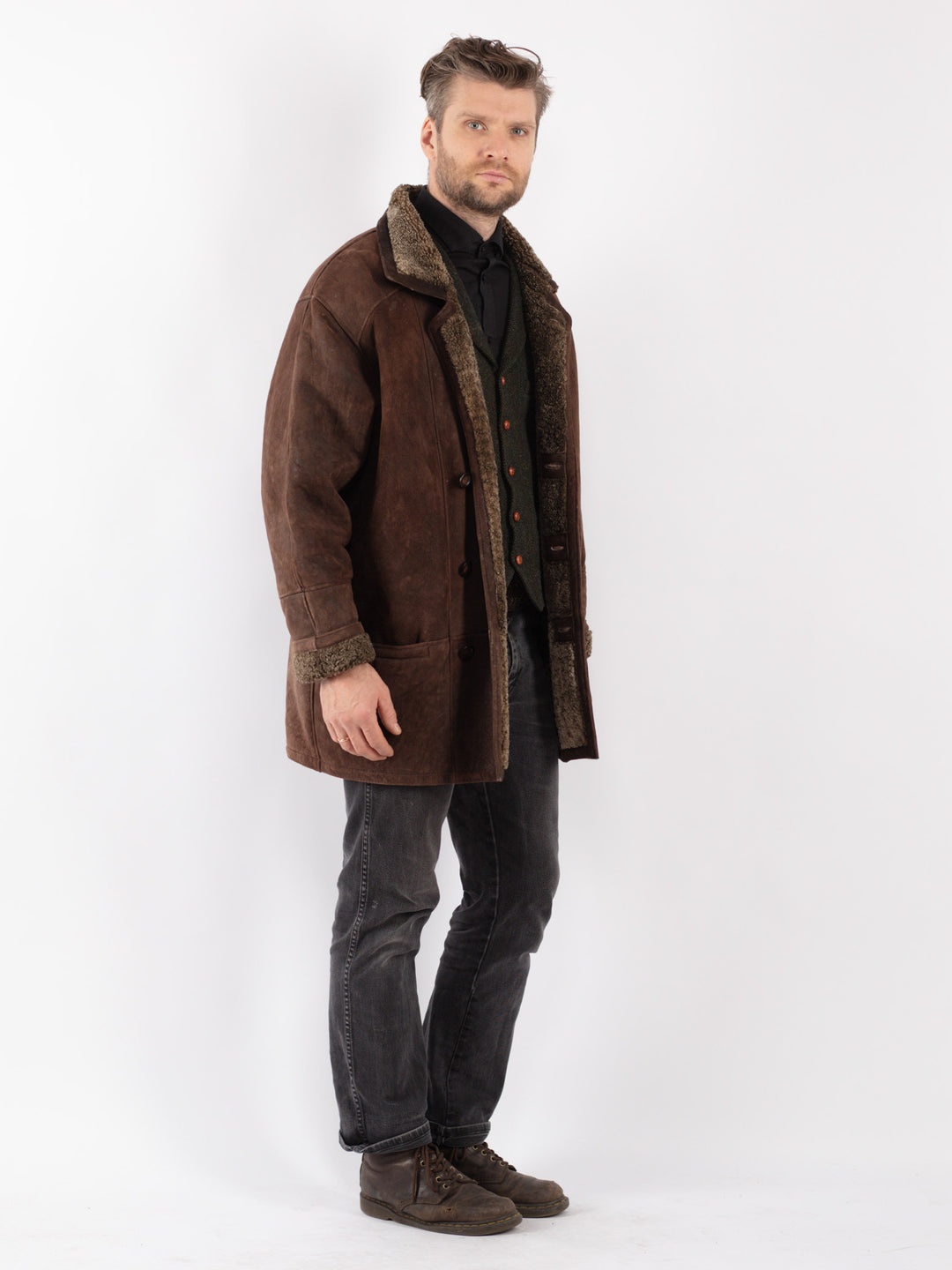 Vintage 90's Men Sheepskin Coat in Brown