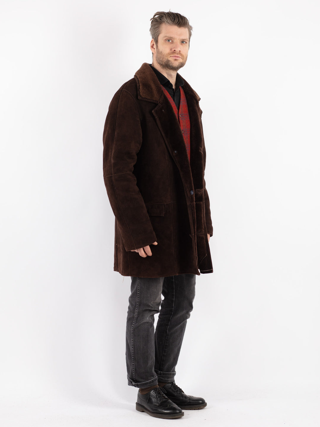Vintage 90's Men Sheepskin Coat in Brown