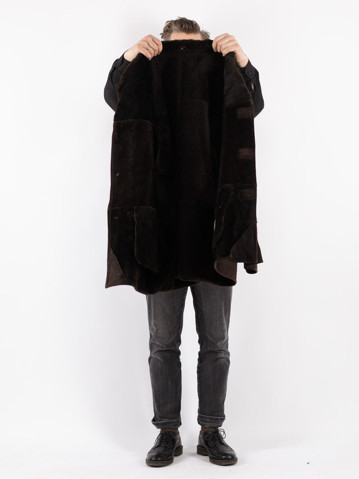 Vintage 90's Men Sheepskin Coat in Brown