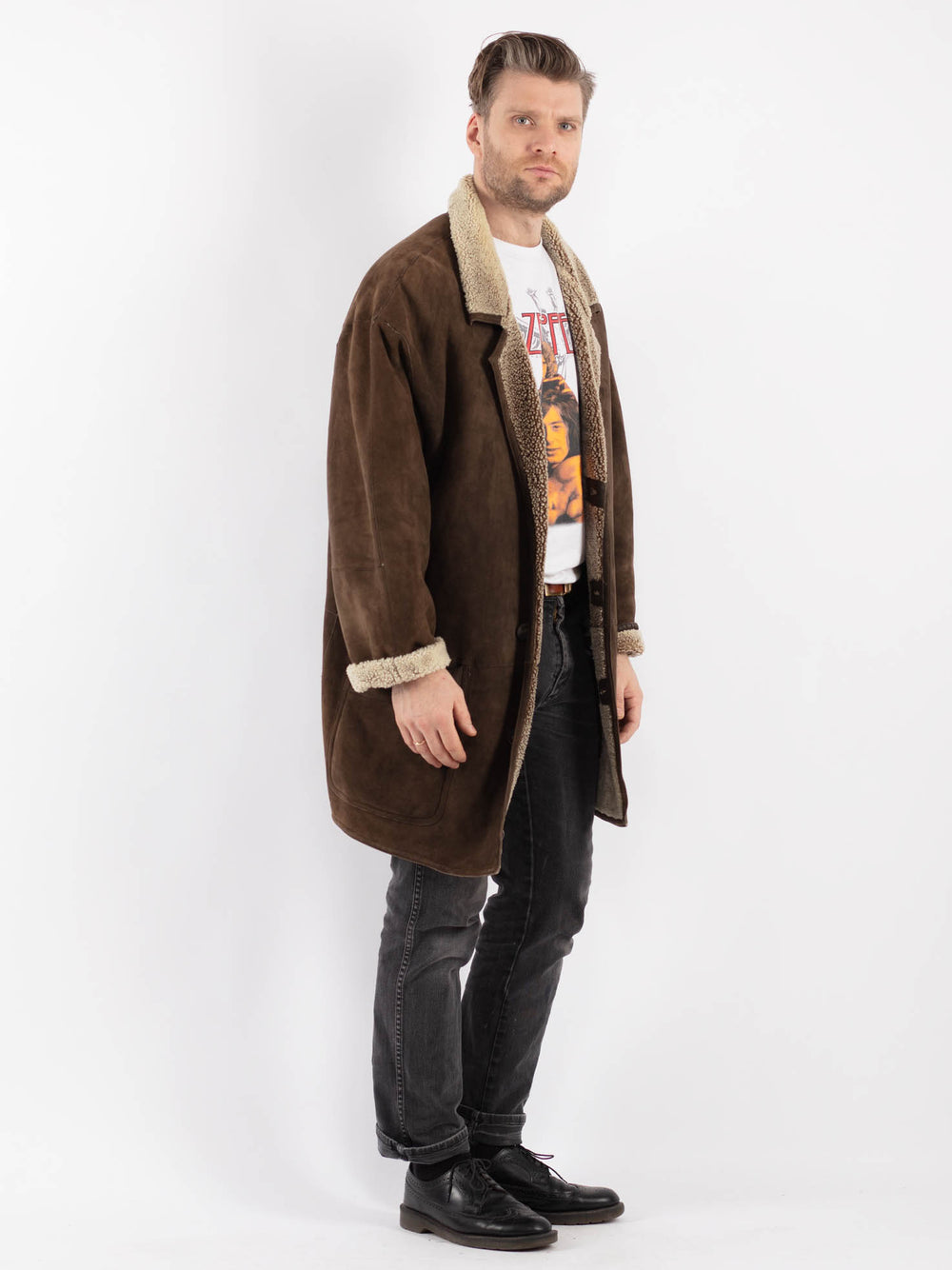 Vintage 90's Men Sheepskin Coat in BrownZ514