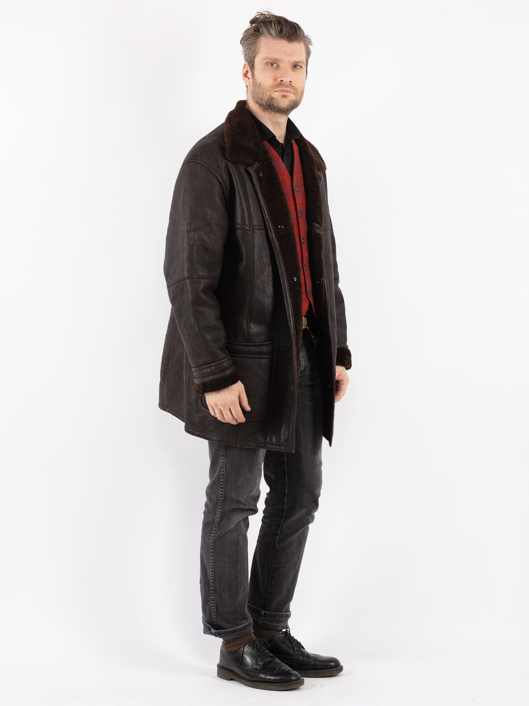 Vintage 90's Men Sheepskin Coat in Brown