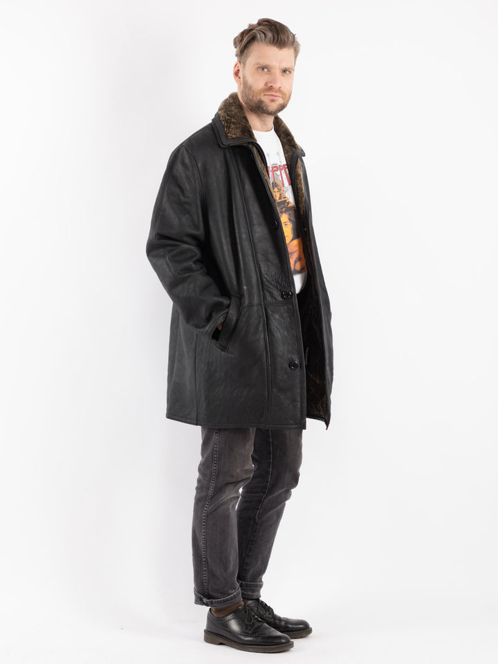 Vintage 90's Men Sheepskin Coat in Black