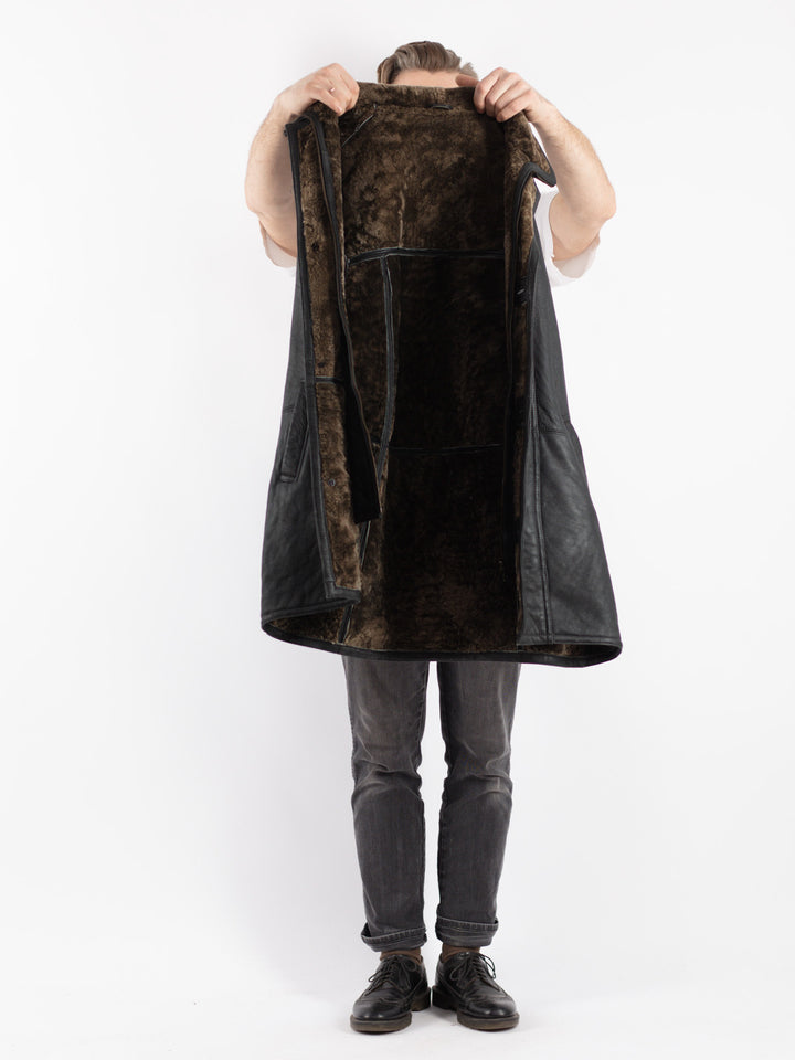 Vintage 90's Men Sheepskin Coat in Black