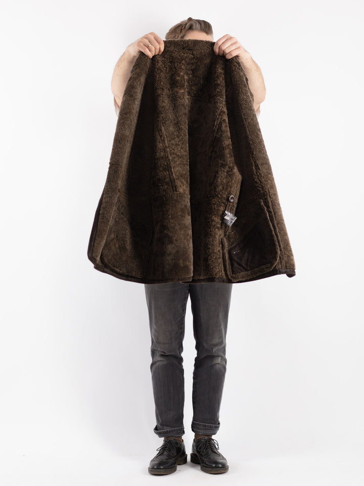 Vintage 90's Men Sheepskin Coat in Brown