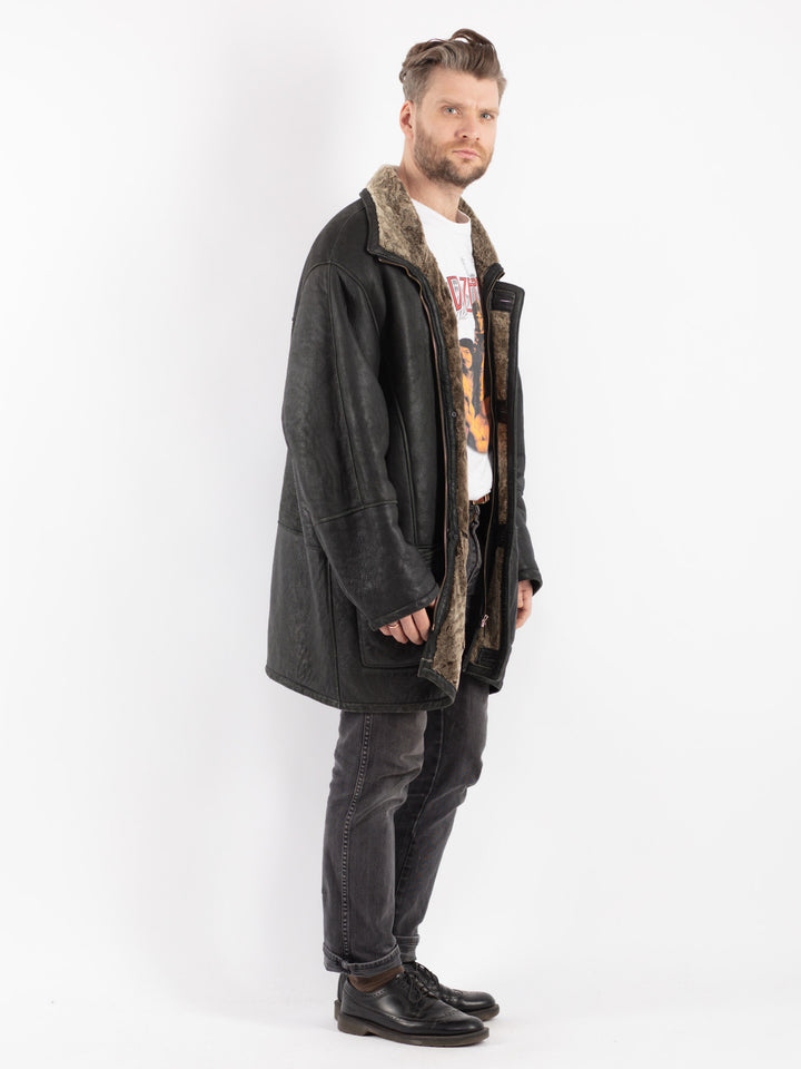 Vintage 90's Men Sheepskin in BlackZ407