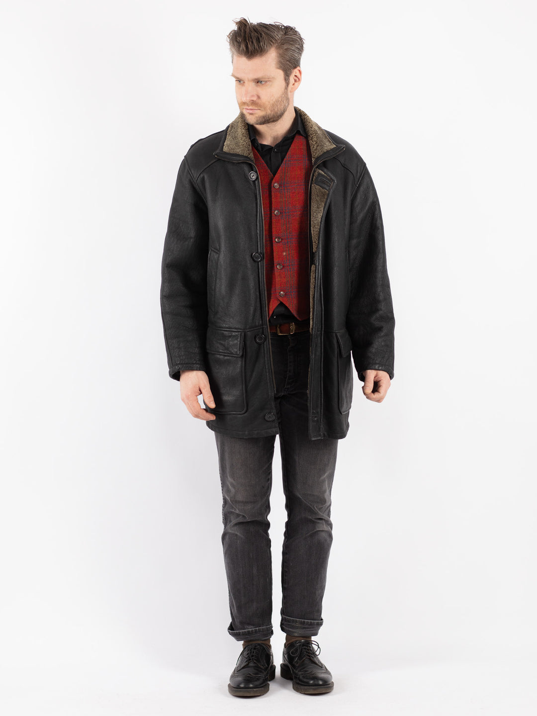 Vintage 90's Men Sheepskin Coat in Black